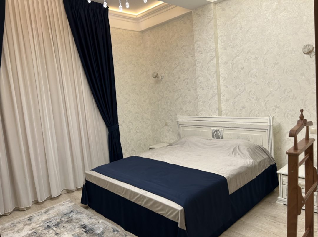 Двухместный (Номер 201 с двуспальной кроватью) гостиницы Лезгинка, Дербент