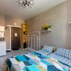 Трехместный (Трехместные апартаменты (с двуспальной или двумя односпальными кроватями с возможностью установки дополнительного места)), Апартаменты Apartments M5