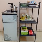 Доставка еды и напитков в номер, Мини-отель Гугуша