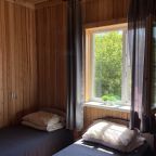 Четырехместный (Номер полулюкс), Гостевой дом В с. Максимиха на берегу Байкала