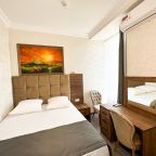 Студио, Гостевой дом Офелия