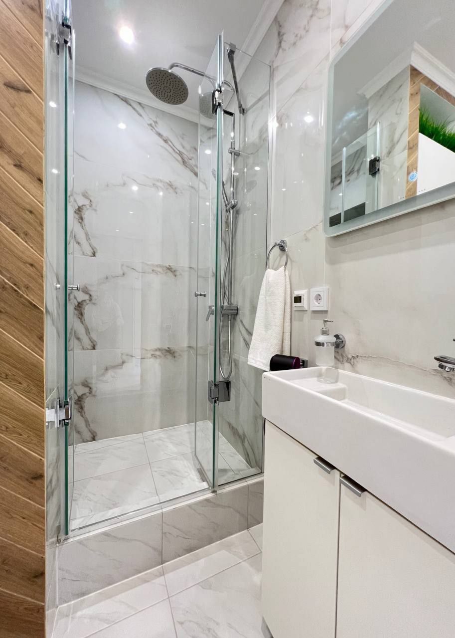 Душевая кабина