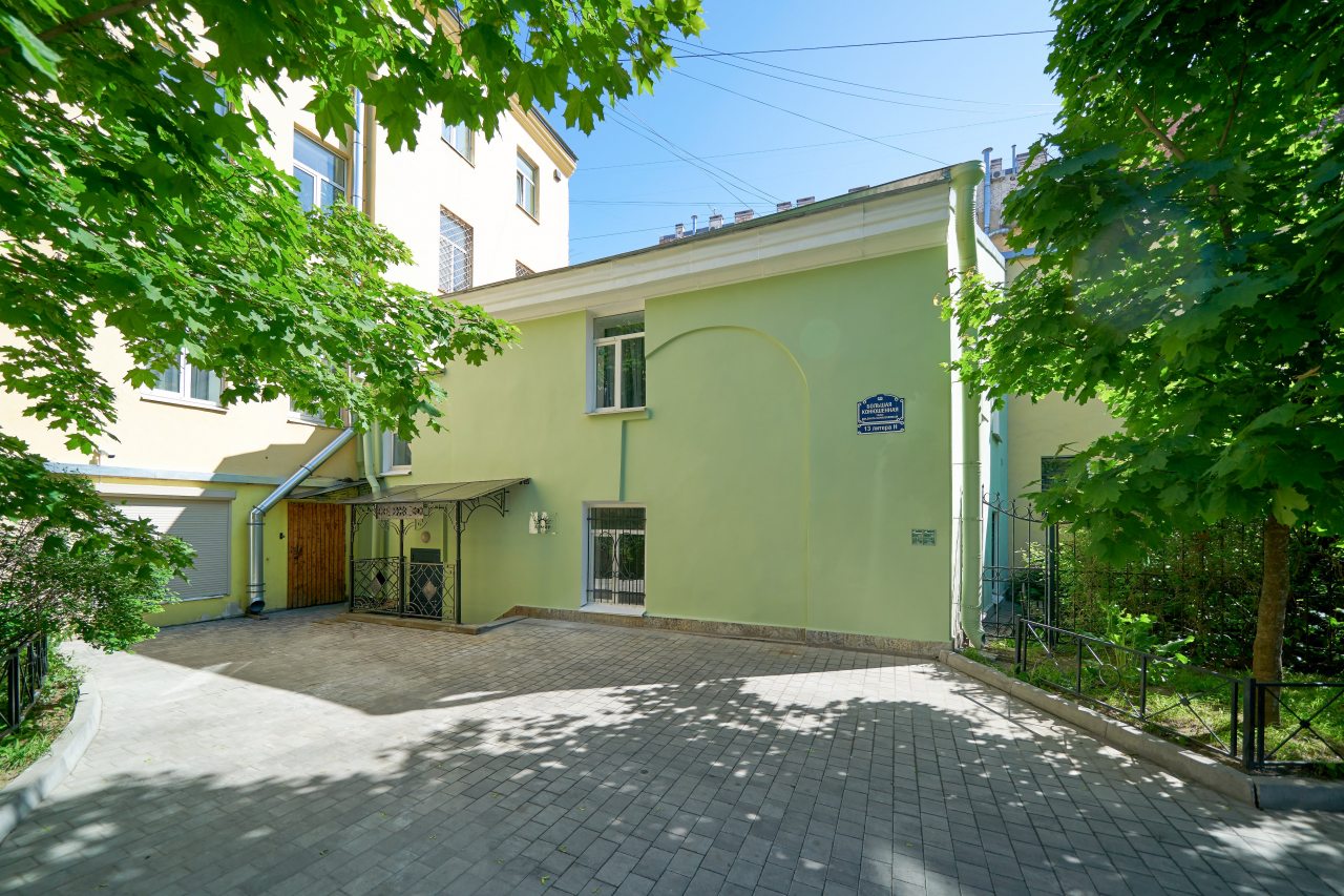 Автостоянка / Парковка, Мини-отель Кумир