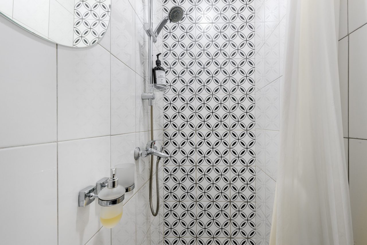 Апартаменты (С двуспальной кроватью (№1)), Апартаменты GetApart Ольминского