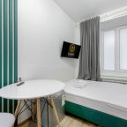 Апартаменты (С двуспальной кроватью (№5)), Апартаменты GetApart Ольминского