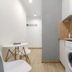 Апартаменты (С двуспальной кроватью (№8)), Апартаменты GetApart Ольминского