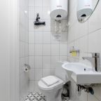 Апартаменты (С двуспальной кроватью (№8)), Апартаменты GetApart Ольминского