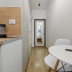 Апартаменты (С двуспальной кроватью (№16)), Апартаменты GetApart Ольминского