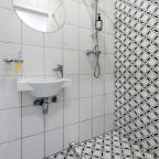 Апартаменты (С двуспальной кроватью (№11 )), Апартаменты GetApart Ольминского