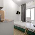 Апартаменты (С двуспальной кроватью (№15)), Апартаменты GetApart Ольминского