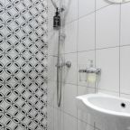 Апартаменты (С двуспальной кроватью (№18 )), Апартаменты GetApart Ольминского