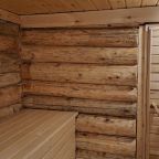 Русская баня, Гостевой дом Опушка. Дом среди деревьев