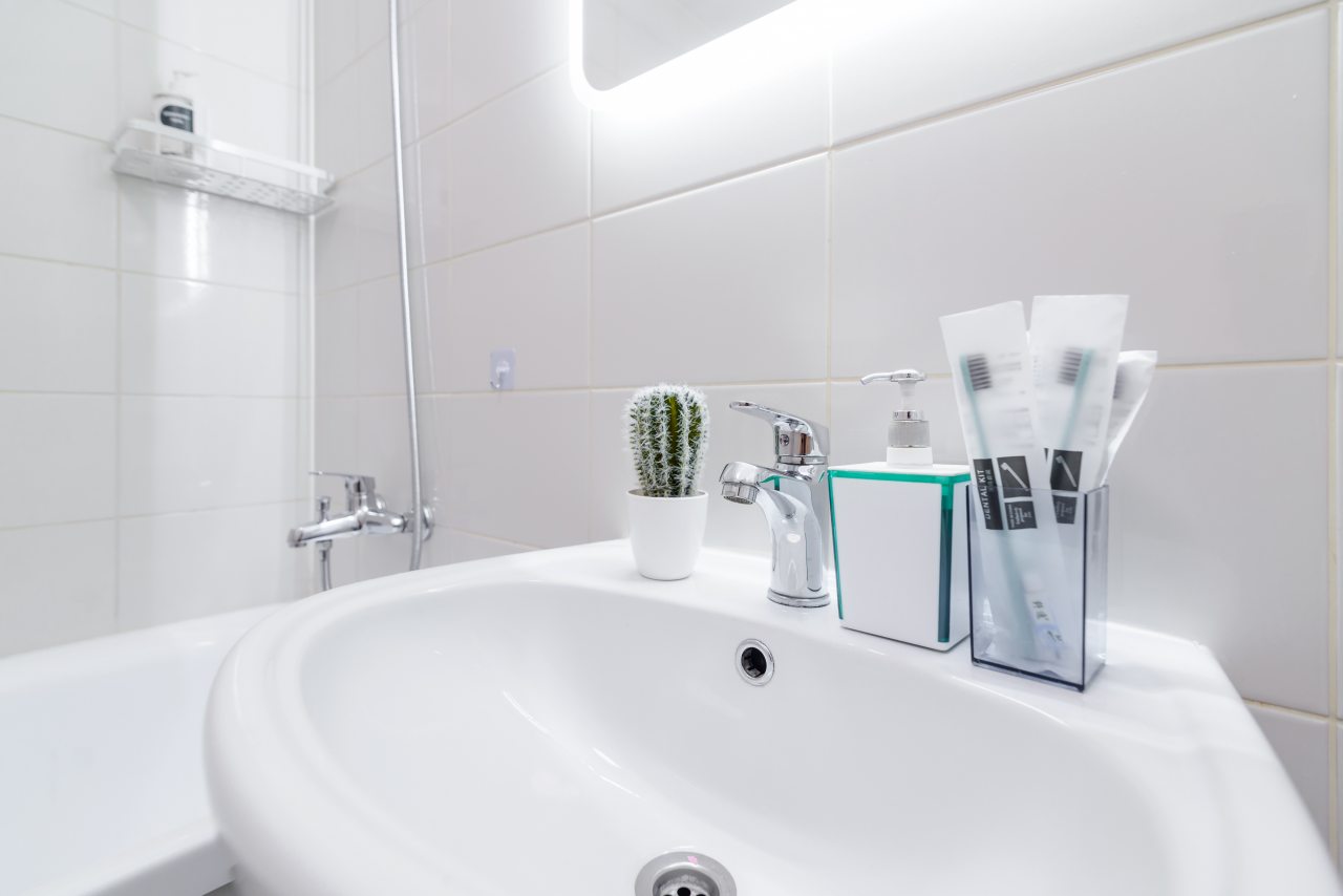 Апартаменты (Уютная квартира в новом жилом комплексе метро Братиславская), Апартаменты VV Apart