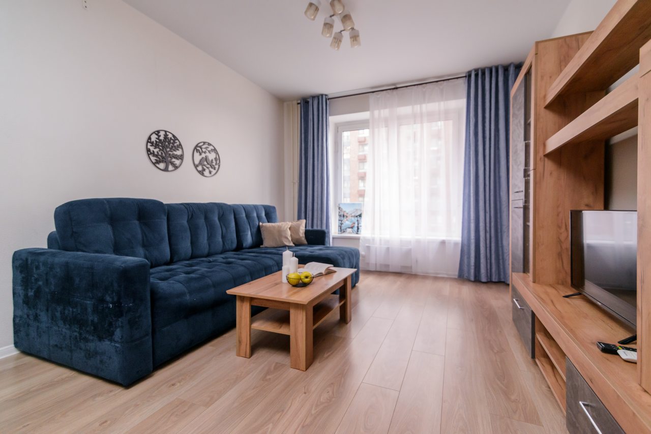 Апартаменты (Уютная квартира в новом жилом комплексе метро Братиславская), Апартаменты VV Apart