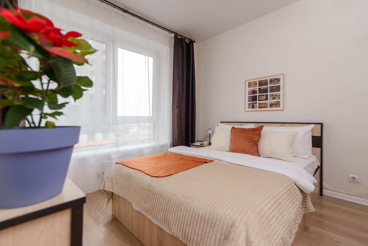 Апартаменты (Уютная квартира в новом жилом комплексе метро Братиславская), Апартаменты VV Apart