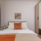 Апартаменты (Уютная квартира в новом жилом комплексе метро Братиславская), Апартаменты VV Apart