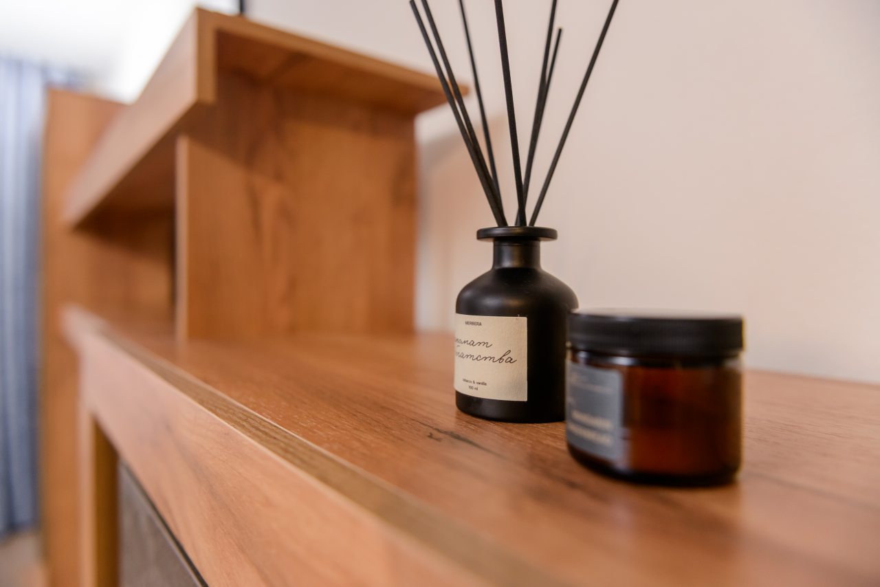 Апартаменты (Уютная квартира в новом жилом комплексе метро Братиславская), Апартаменты VV Apart