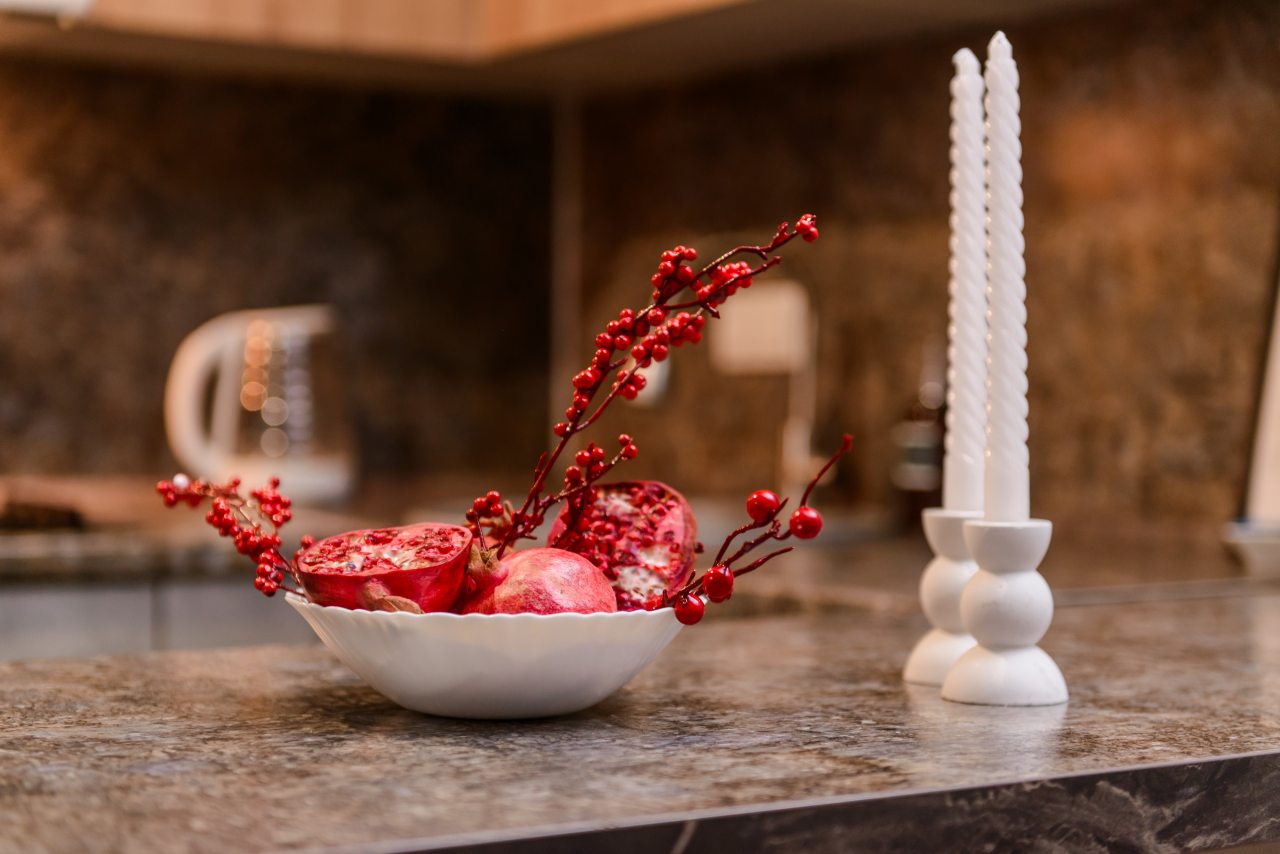 Апартаменты (Уютная квартира в новом жилом комплексе метро Братиславская), Апартаменты VV Apart