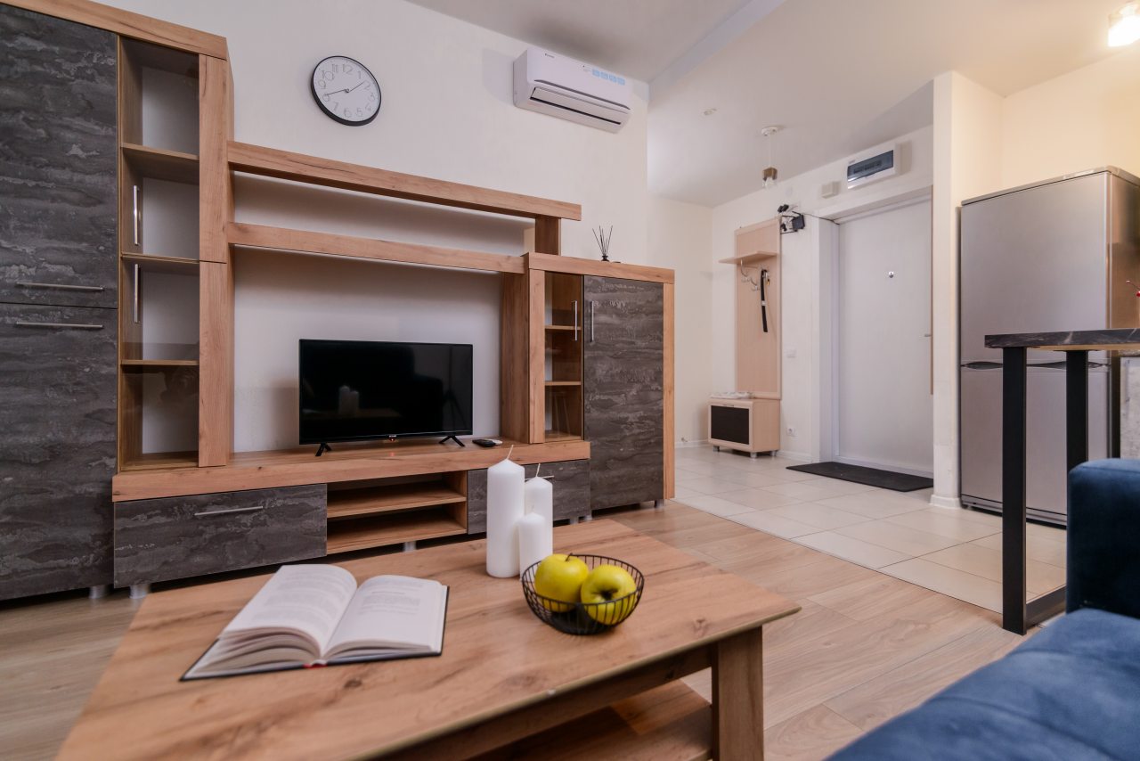 Апартаменты (Уютная квартира в новом жилом комплексе метро Братиславская), Апартаменты VV Apart