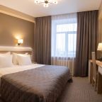 Ранний заезд при наличии номеров, Гостиница Восток