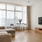 Апартаменты (Семейный с одной спальней (8 этаж)), Апартаменты Brevis Rents