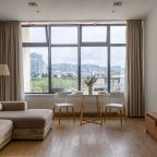 Апартаменты (Семейный с одной спальней (8 этаж)), Апартаменты Brevis Rents