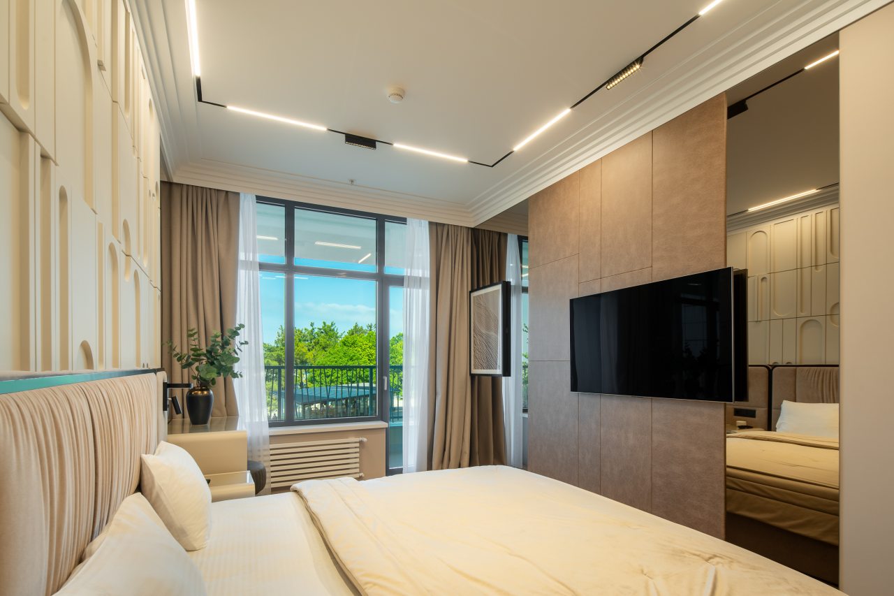Апартаменты (Двухкомнатный LUX с видом на море (2 этаж)), Апартаменты Brevis Rents