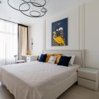 Апартаменты (Двухкомнатный LUX с одной спальней (2 этаж)), Апартаменты Real Apartments Sochi