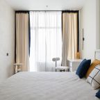 Апартаменты (Двухкомнатный LUX с одной спальней (2 этаж)), Апартаменты Real Apartments Sochi