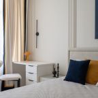 Апартаменты (Двухкомнатный LUX с одной спальней (2 этаж)), Апартаменты Real Apartments Sochi