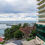 Апартаменты (Трехкомнатные Luxury Dubai с двумя спальнями), Апартаменты Real Apartments Sochi