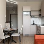Апартаменты (Двухкомнатный DeLuxe с одной спальней), Апартаменты Real Apartments Sochi