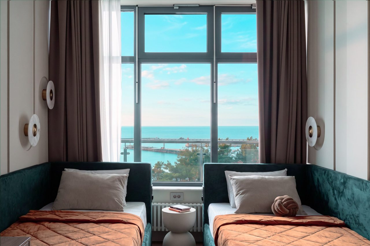 Апартаменты (Трехкомнатные Luxury Dubai с двумя спальнями), Апартаменты Real Apartments Sochi