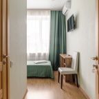 Небольшой коридор при входе