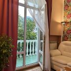 Двухместный (Стандарт трехместный), Гостиница Небуг