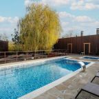 Отдых с баней в тени Ивы.