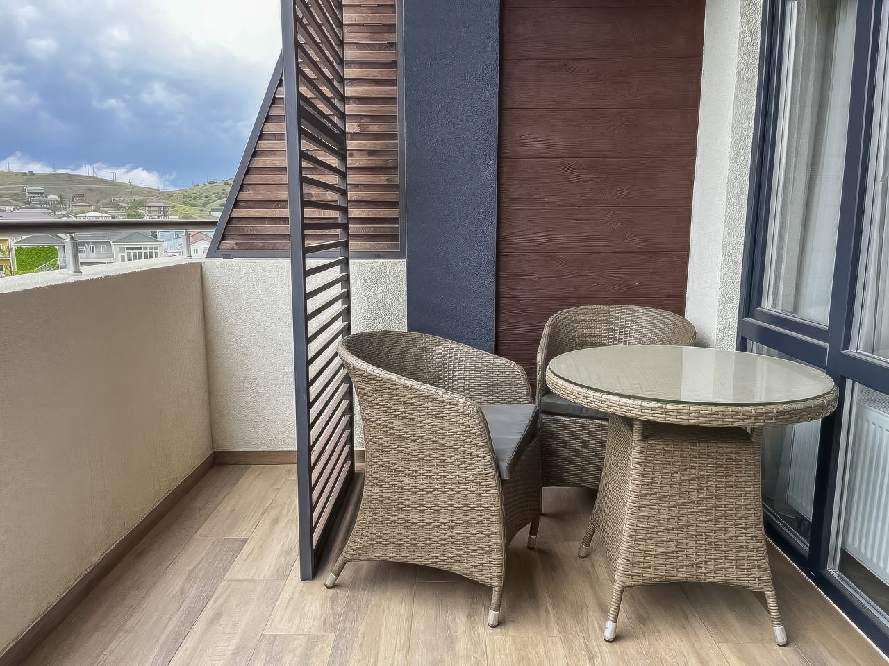 De Luxe (Делюкс), Отель Атлас Apart Hotel & SPA
