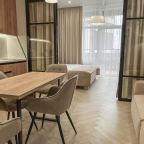 De Luxe (Делюкс Море), Отель Атлас Apart Hotel & SPA