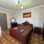 Квартира (Двухкомнатные апартаменты), Гостевой дом Эверест