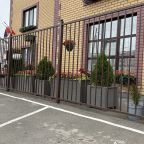 Бесплатная парковка с видеонаблюдением