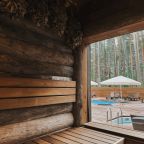 Большой подогреваемый бассейн, Парк-Отель Сказка Алтая