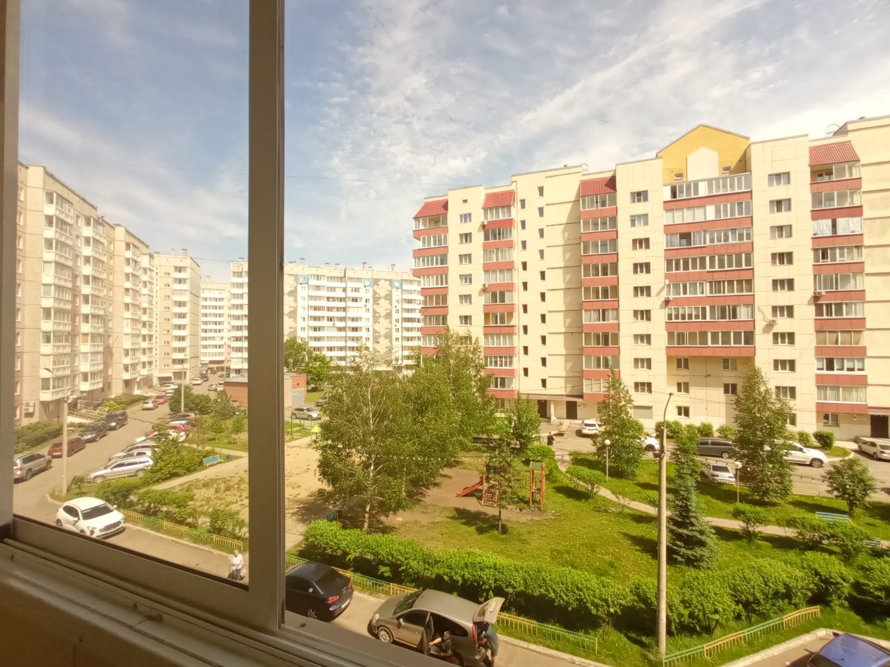 Детская площадка+парковка