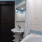 Восьмиместный (Пять Звёзд Трёхкомнатная квартира с евроремонтом), Апартаменты Пять Звёзд Трёхкомнатная квартира с евроремонтом