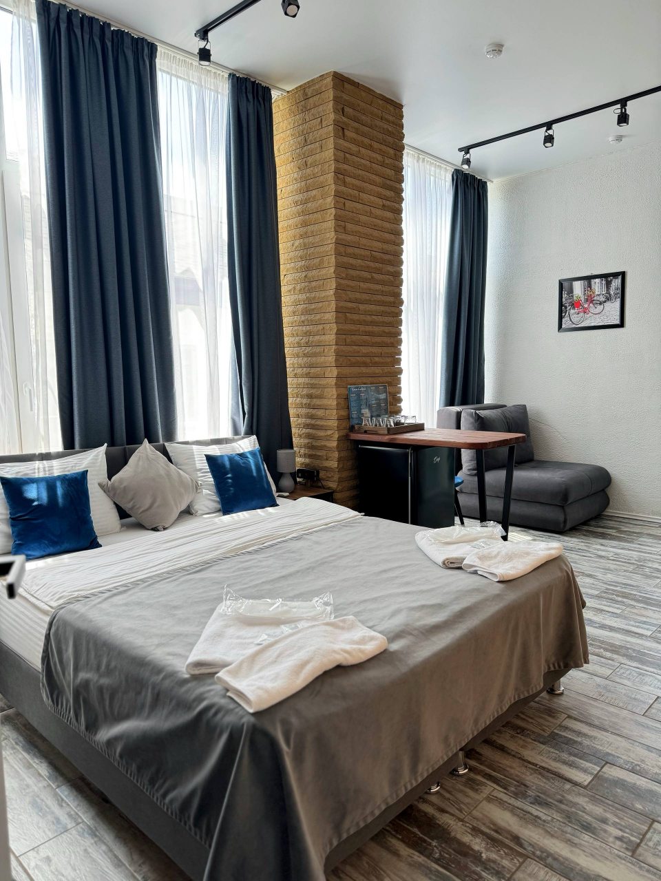 Полулюкс (Панорама семейный), Гостевой дом Черная скала