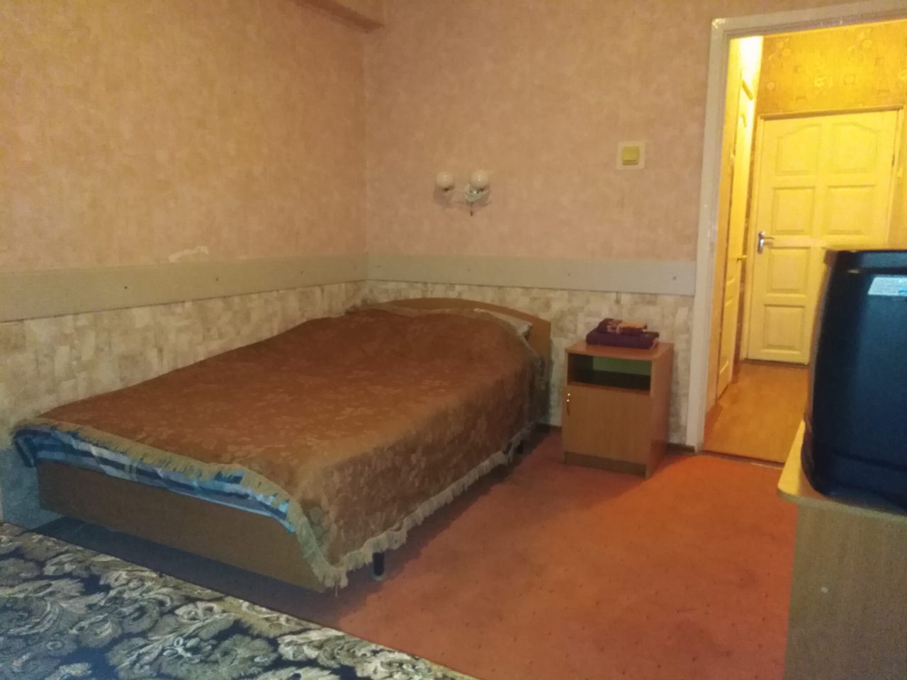 Двухместный (Двухместный номер с двумя отдельными кроватями стандарт (ТВИН)) гостиничного комплекса Нур, Сафоново