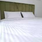 двуспальная кровать размером 160*200