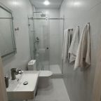 Двухместный (Улучшенный номер с двуспальной кроватью), Отель Buta Hotel