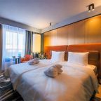 Двухместный (Полулюкс с двуспальной кроватью), Отель Mercure Hotel and Residences Saint Petersburg