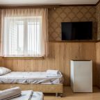 Трёхместный и более (Трёхместный номер в отдельном корпусе), Гостевой дом Мардин