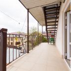 Трёхместный и более (Трёхместный номер в отдельном корпусе), Гостевой дом Мардин